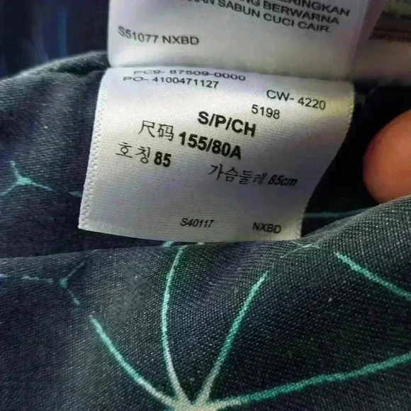 Levis Denim Jacket - Picture 9 of 9